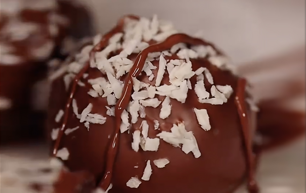 Солодощі до Нового року: три рецепти смаколиків від Ектора